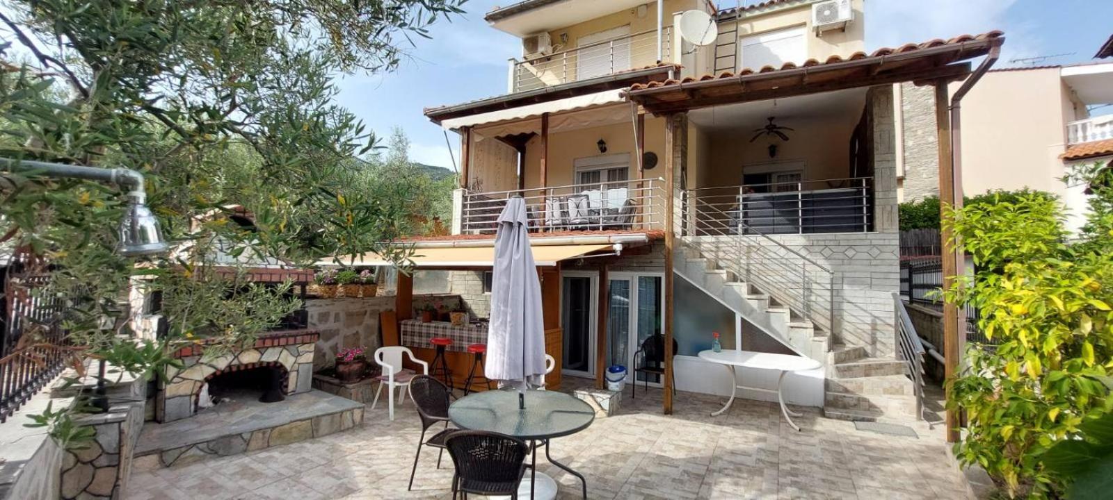 Apartments Bela Palaiontsiflikion Exterior photo