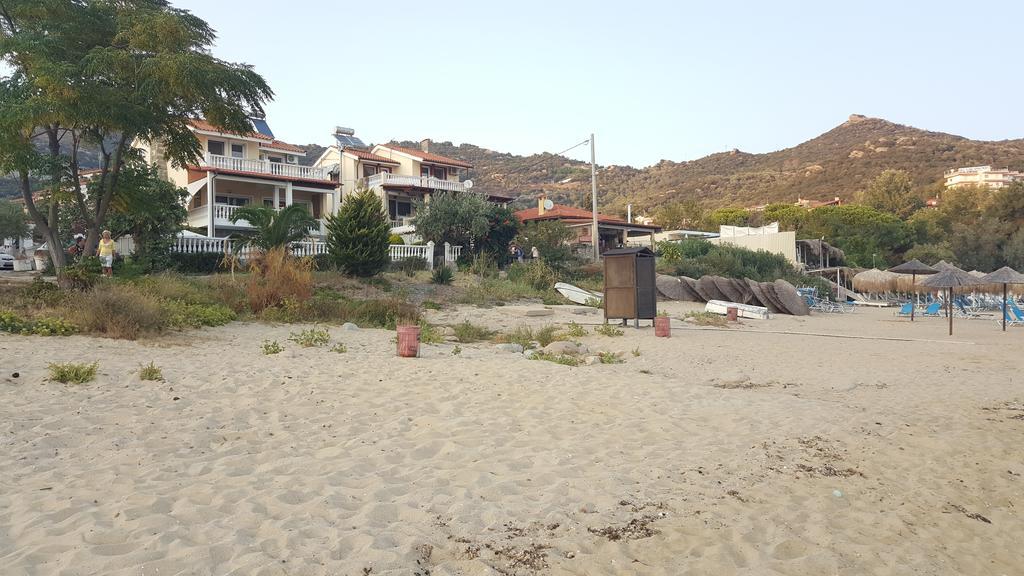 Apartments Bela Palaiontsiflikion Exterior photo